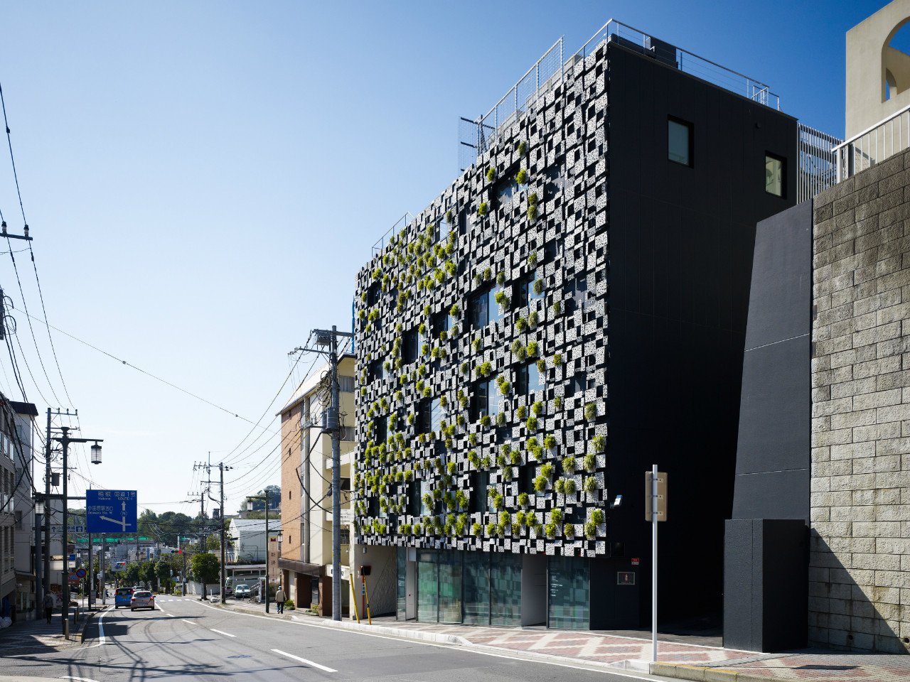 Здание с живым фасадом от Kengo Kuma