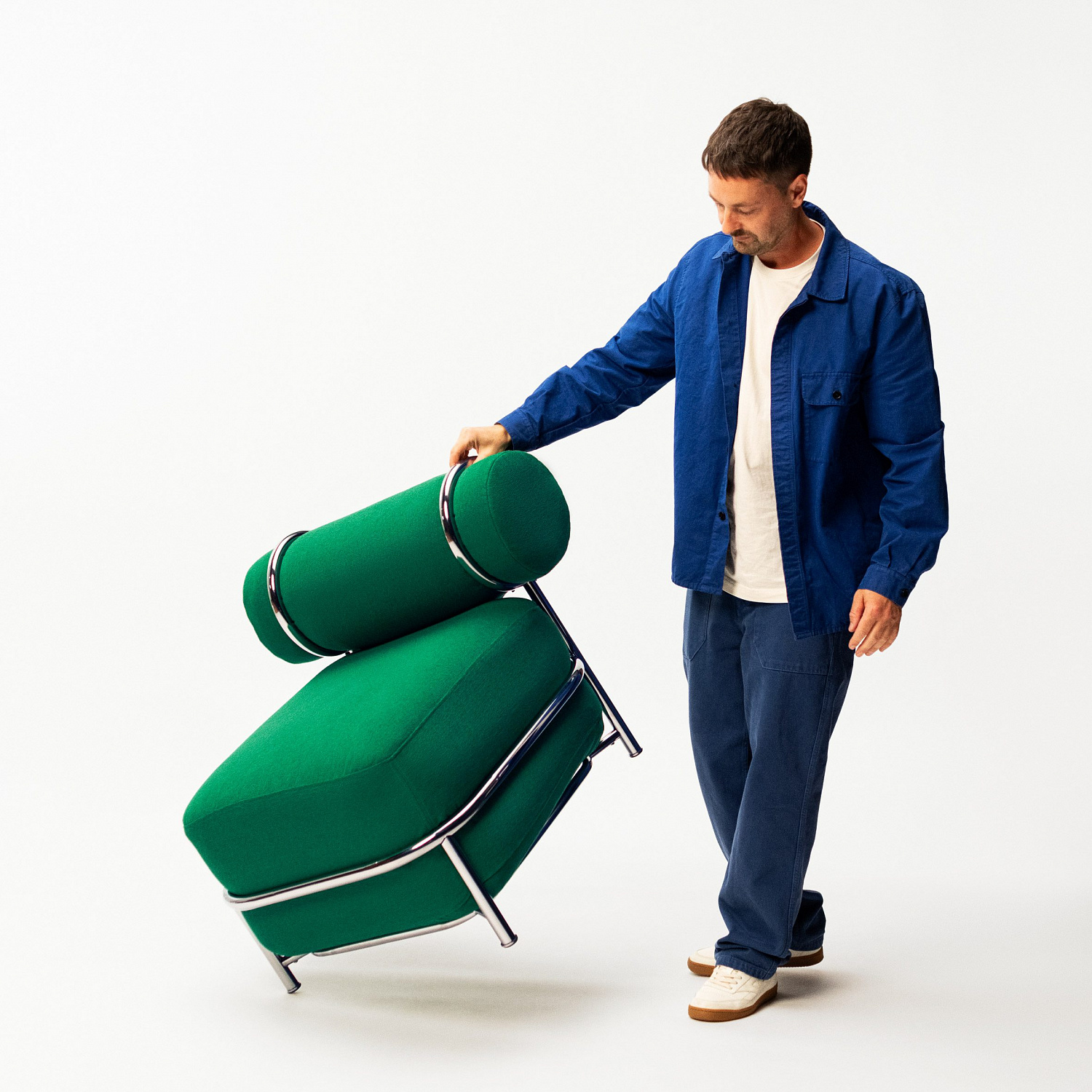 IKEA снова надувает мебель — и теперь у неё есть стальной скелет